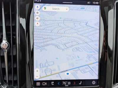 2023 Volvo XC60 B5 Ultimate Dark Theme