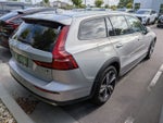 2025 Volvo V60 Cross Country B5 Plus