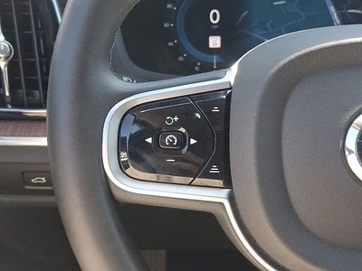 2025 Volvo V60 Cross Country B5 Plus