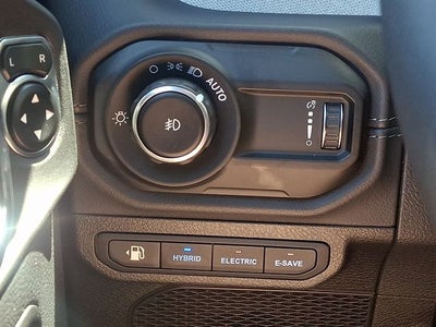2025 Jeep Wrangler Sahara 4xe