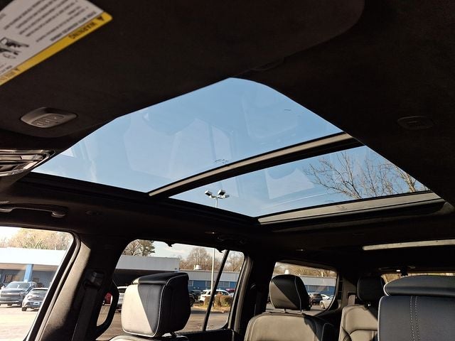 2022 Jeep Grand Wagoneer Series II