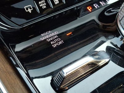 2022 Jeep Grand Wagoneer Series II