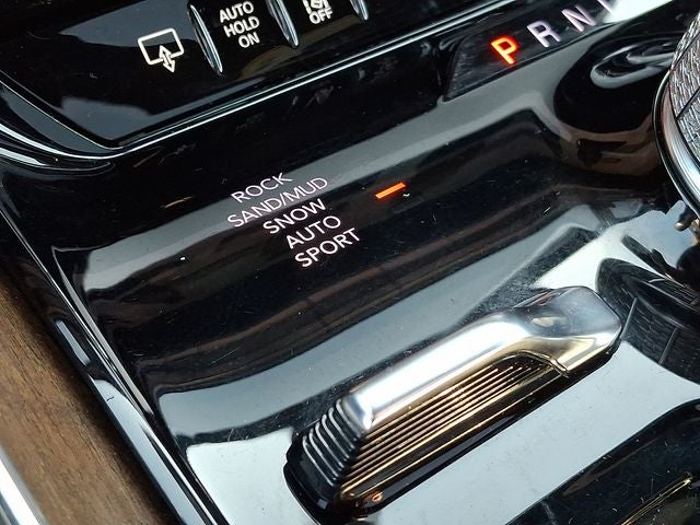 2022 Jeep Grand Wagoneer Series II