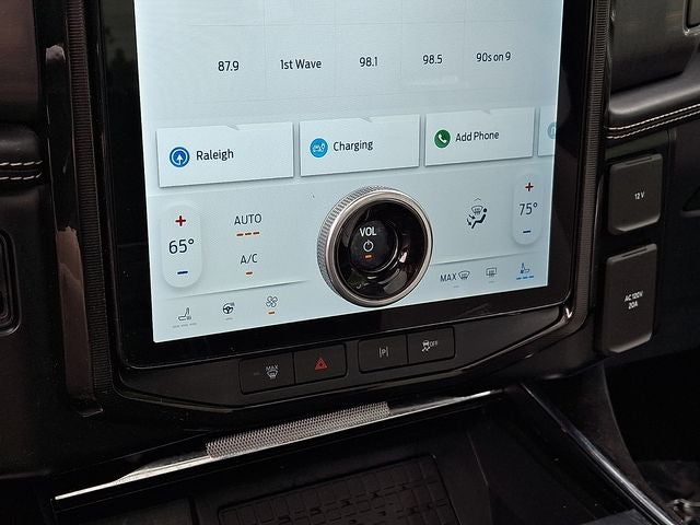 2023 Ford F-150 Lightning Platinum