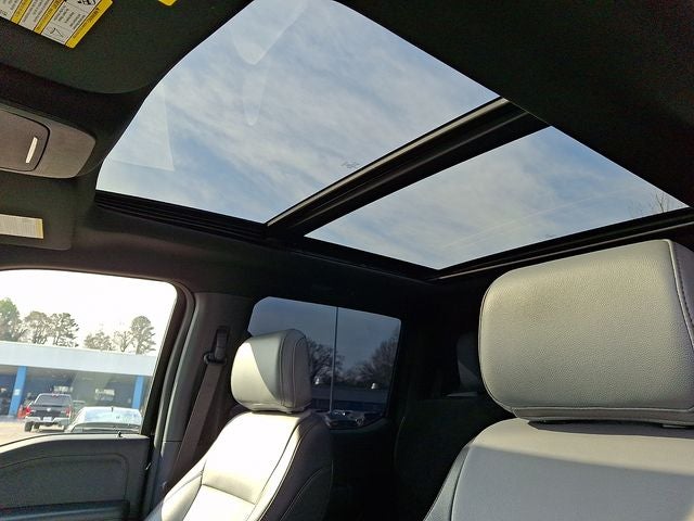 2024 Ford F-150 Lightning Lariat