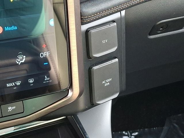 2024 Ford F-150 Lightning Lariat