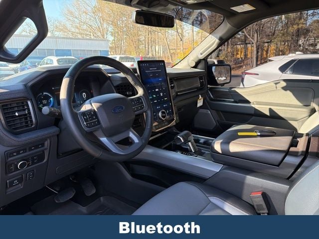 2024 Ford F-150 Lightning Lariat