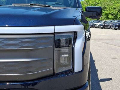2025 Ford F-150 Lightning Lariat