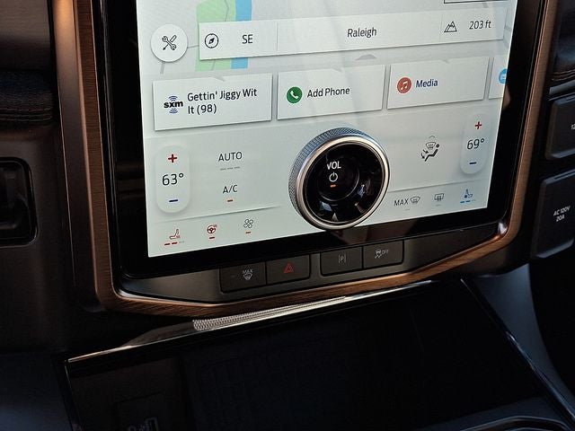 2022 Ford F-150 Lightning Lariat