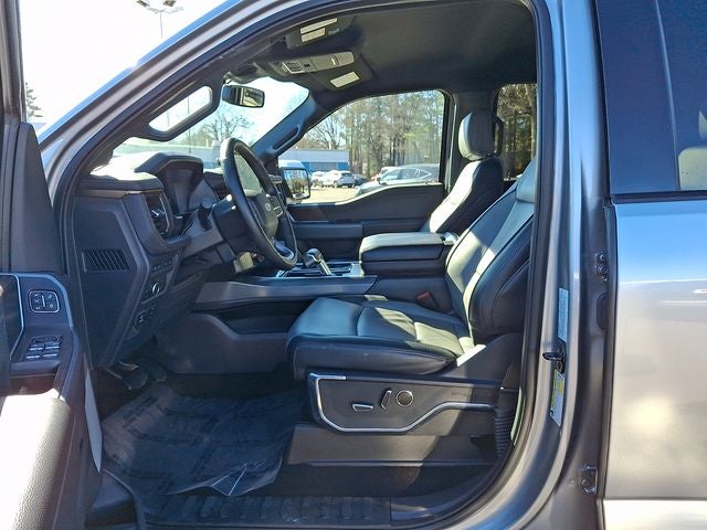 2022 Ford F-150 Lightning Lariat