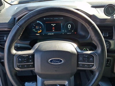 2022 Ford F-150 Lightning Lariat