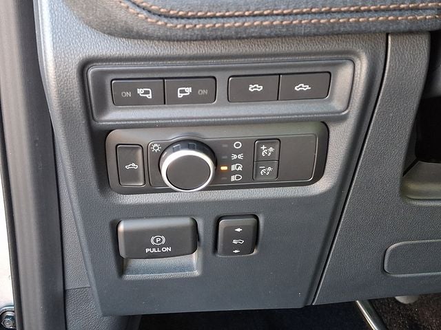 2022 Ford F-150 Lightning Lariat