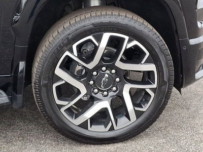 2025 Chevrolet Silverado EV RST