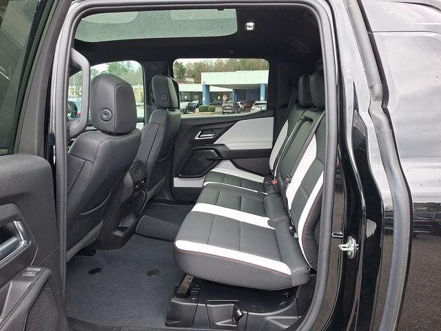 2025 Chevrolet Silverado EV RST