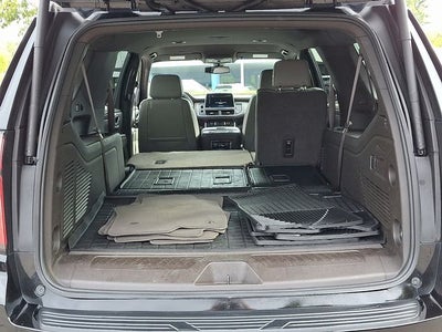 2022 Chevrolet Suburban LT