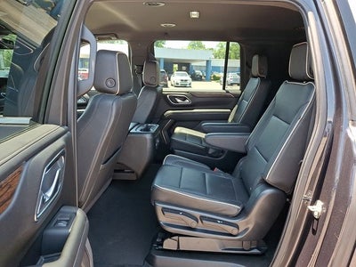 2023 Chevrolet Suburban Premier
