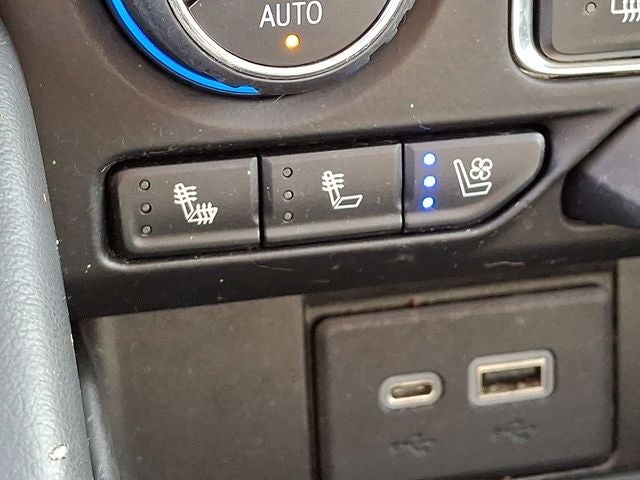 2021 Chevrolet Suburban High Country