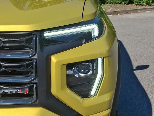 2023 GMC Canyon AT4