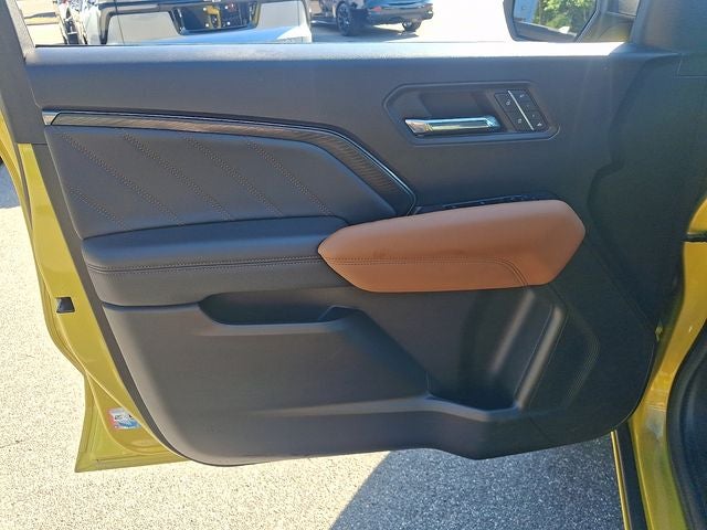 2023 GMC Canyon AT4