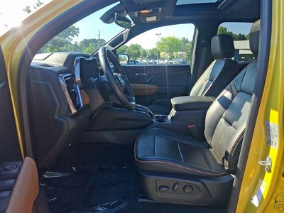 2023 GMC Canyon AT4