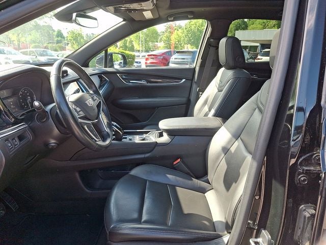 2022 Cadillac XT5 Premium Luxury