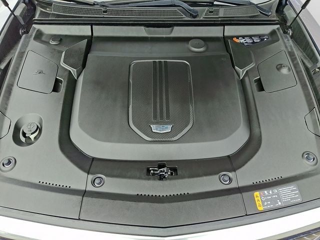 2024 Cadillac LYRIQ Tech