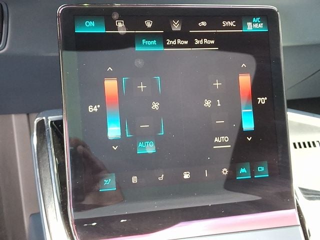 2025 Cadillac ESCALADE IQ Sport 2