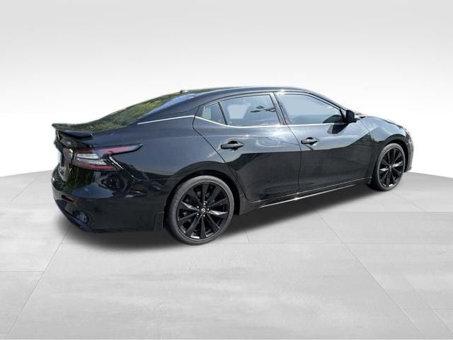2023 Nissan Maxima SR