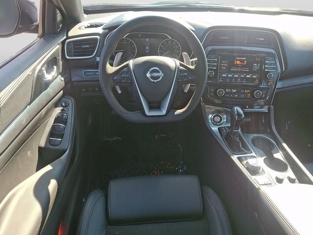 2023 Nissan Maxima SR