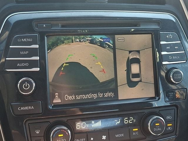 2023 Nissan Maxima SR