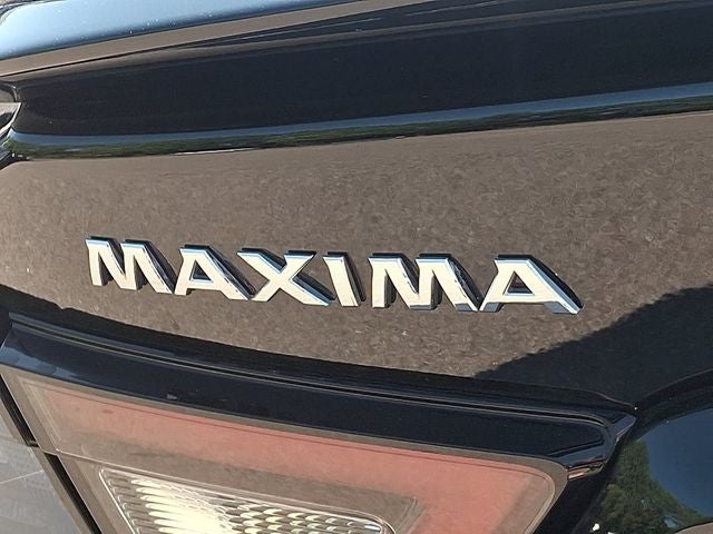 2023 Nissan Maxima SR
