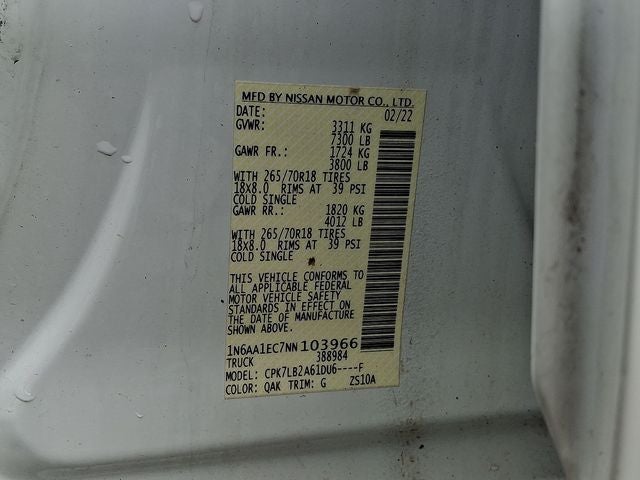 2022 Nissan Titan SV