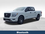 2022 Nissan Titan SV