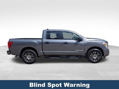 2024 Nissan Titan SV