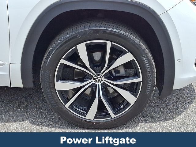 2024 Volkswagen Atlas Cross Sport 2.0T SEL Premium R-Line