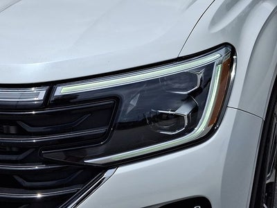 2024 Volkswagen Atlas Cross Sport 2.0T SEL Premium R-Line