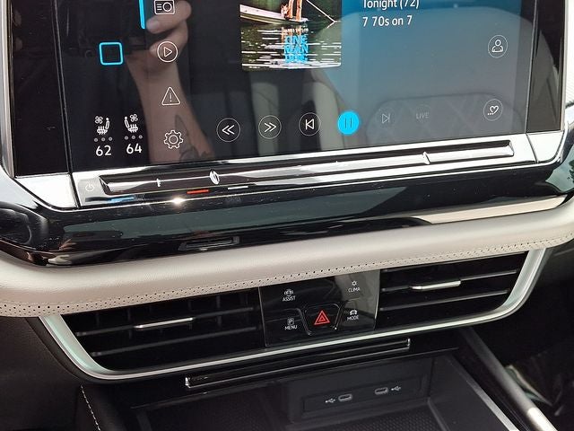 2024 Volkswagen Atlas Cross Sport 2.0T SEL Premium R-Line