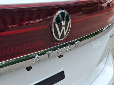 2024 Volkswagen Atlas 2.0T SEL Premium R-Line