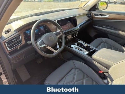2025 Volkswagen Atlas 2.0T SE w/Technology