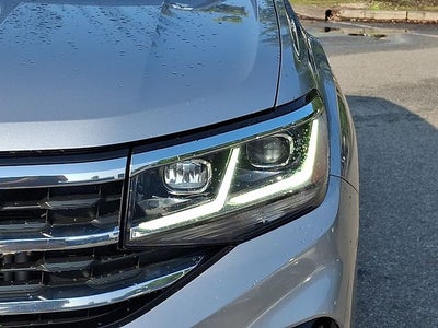 2022 Volkswagen Atlas Cross Sport 2.0T SEL R-Line