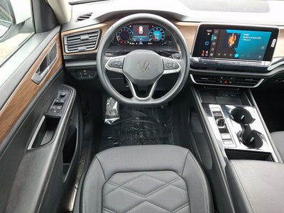 2024 Volkswagen Atlas 2.0T SE w/Technology