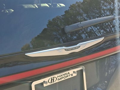 2022 Chrysler Pacifica Hybrid Touring L