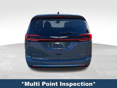 2022 Chrysler Pacifica Hybrid Touring L