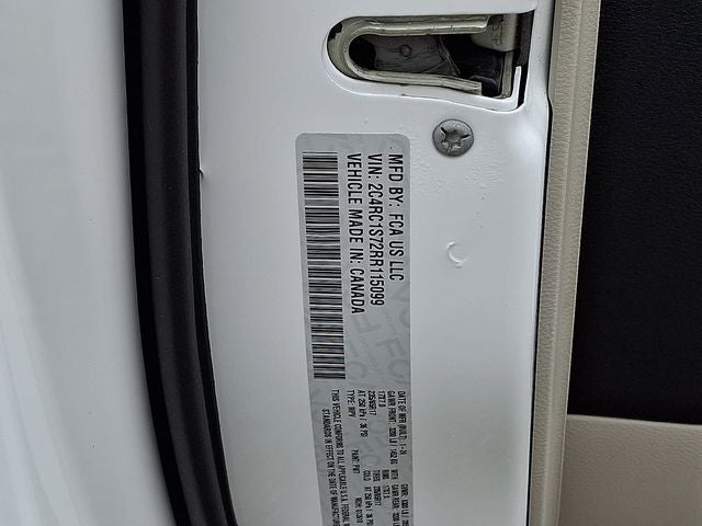 2024 Chrysler Pacifica Hybrid Select