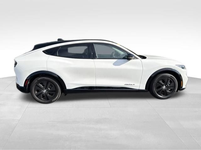 2021 Ford Mustang Mach-E California Route 1