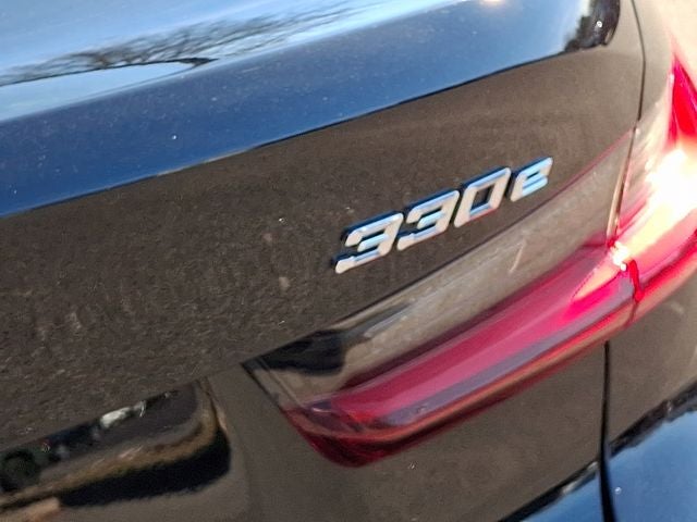 2022 BMW 3 Series 330e iPerformance