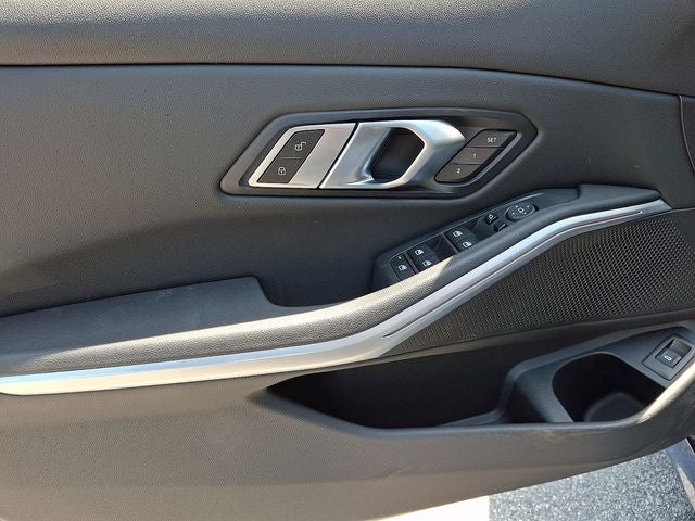 2023 BMW 3 Series 330i