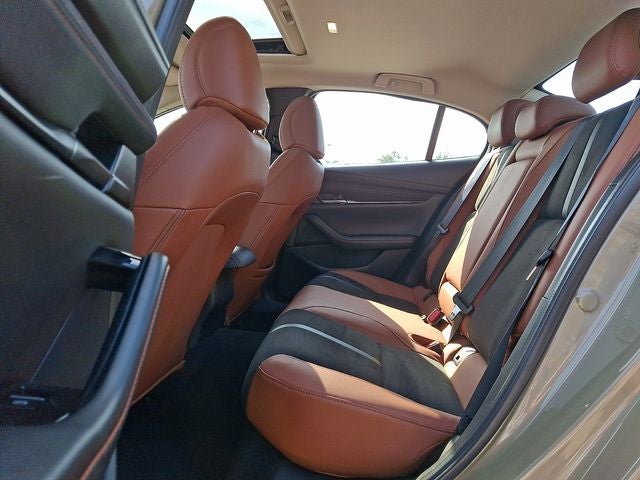 2024 Mazda Mazda3 2.5 Carbon Turbo