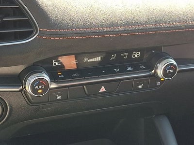 2024 Mazda Mazda3 2.5 Carbon Turbo