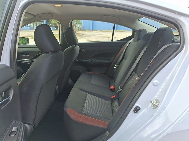 2025 Nissan Versa 1.6 SR